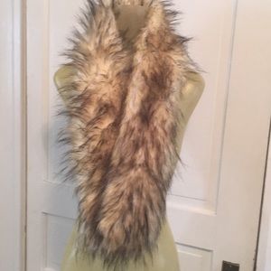 Donna sayler fabulous faux fur scarf